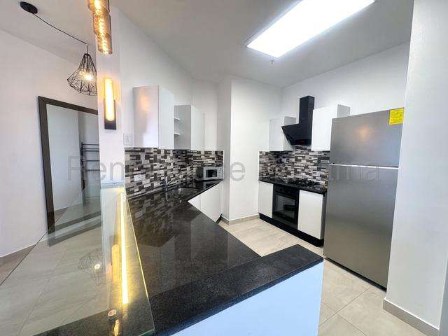 Apartamento Amoblado en Alquiler en Destiny Avenida Balboa CIG273111