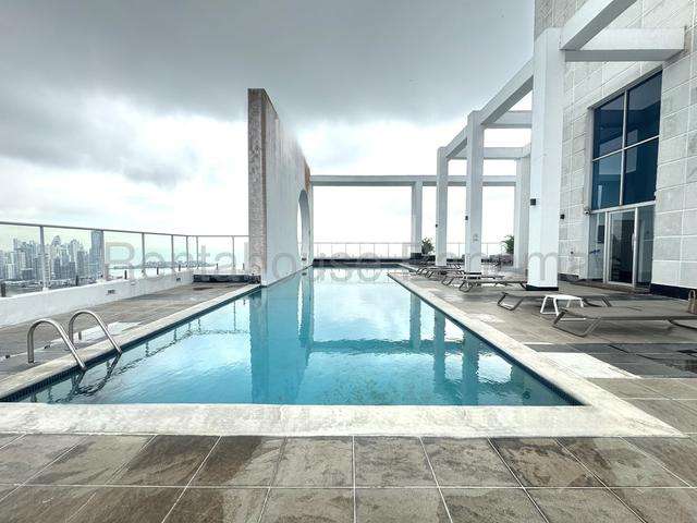 Apartamento Amoblado en Alquiler en Destiny Avenida Balboa CIG273111