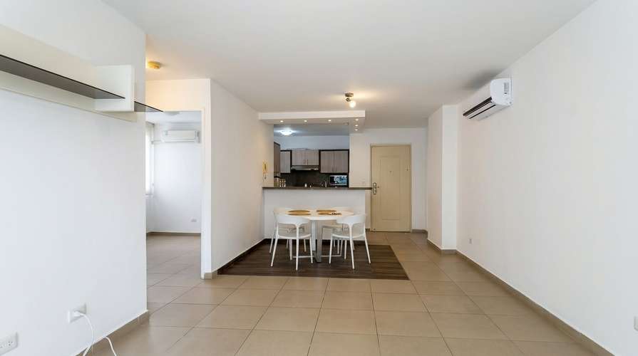 OBARRIO I LINEA BLANCA I 2 RECAMARAS I BALCON + 2 PARKING 