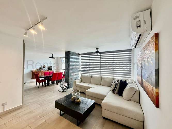 Apartamento en Alquiler en Obarrio. PH PRIMAVERA. 27LDC3132