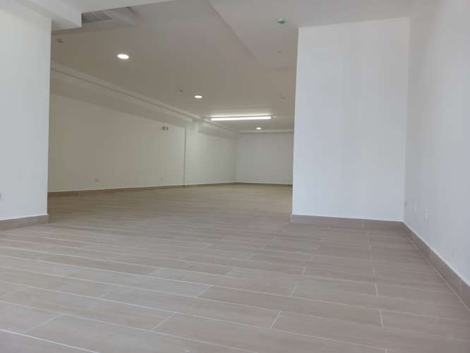 Alquiler de Local comercial en Vía España, 130m2 - Imagen 7