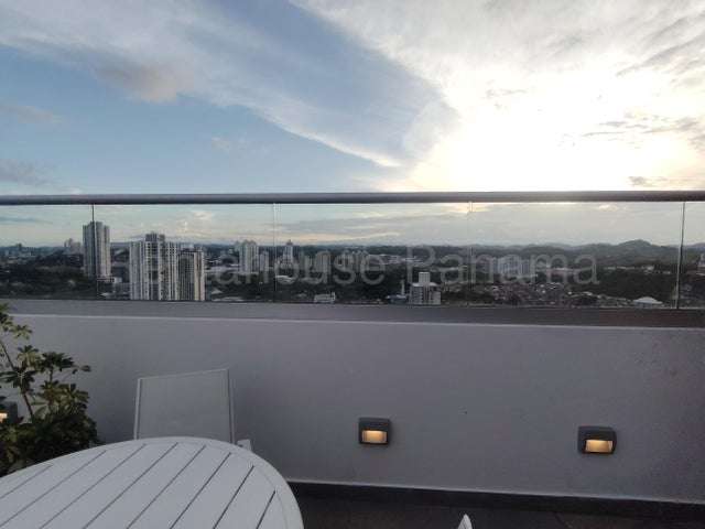 ALQUILER DE APARTAMENTO AMOBLADO EN GREENWOOD, RICARDO J. ALFARO 27ML3100
