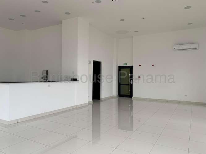 Apartamento en Alquiler en El Cangrejo. PH CARRERAS TOWER. 27LDC3125