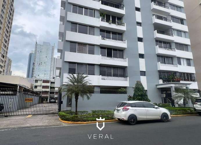 Venta de apartamento de 140m2 - PH Las Veraneras, Obarrio (PD)