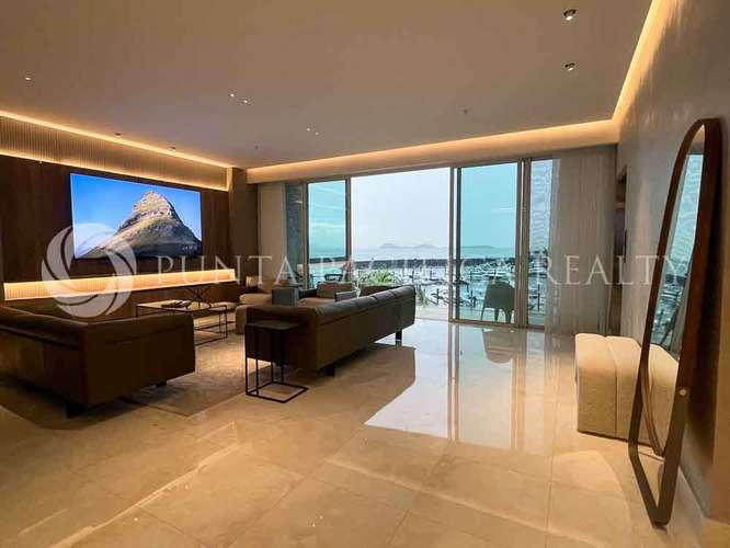 Apartamento en Alquiler en Waterfront, Ocean Reef | Elevador Privado y 3 Estacionamientos - Imagen 2