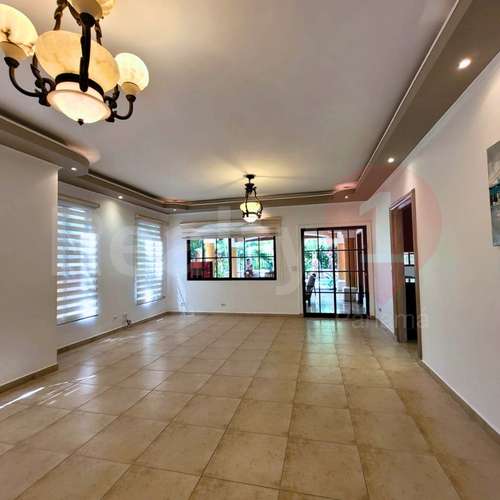 CASA EN ALQUILER EN CLAYTON – PH CLAYTON VILLAGE – 350 M² – PISCINA PRIVADA, AMPLIO PATIO Y TERRAZA TECHADA - Imagen 3