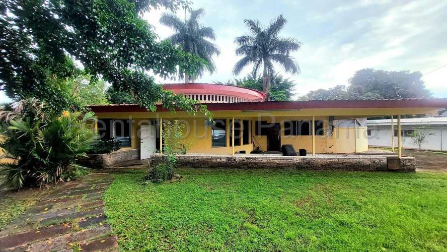 Venta de Casa en Milla 8 – Casa - Imagen 2