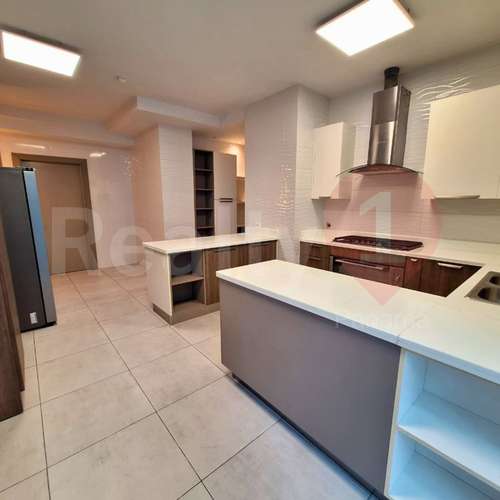 APARTAMENTO EN ALQUILER EN COSTA DEL ESTE – PH REGALIA – VISTA AL MAR – AMPLIO BALCÓN - Imagen 3