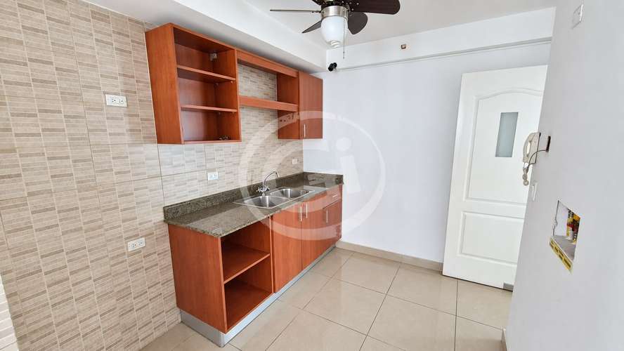 Remate Bancario: Apartamento en San Francisco Bay Torre 500 con Vista al Mar - Imagen 5