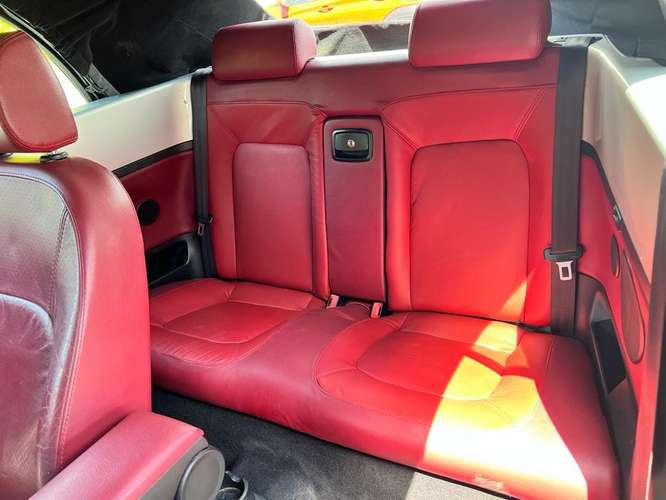 Volkswagen New Beetle