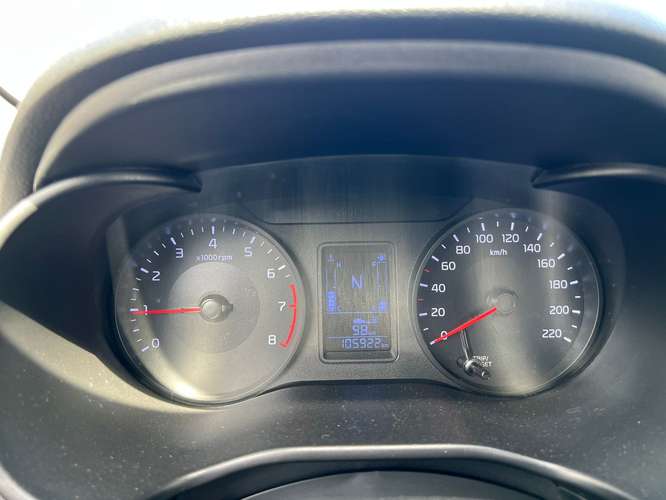 Kia Soluto - Imagen 10