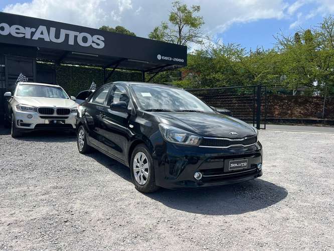 Kia Soluto - Imagen 2