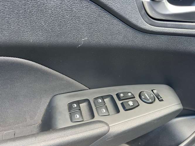Hyundai Accent - Imagen 10