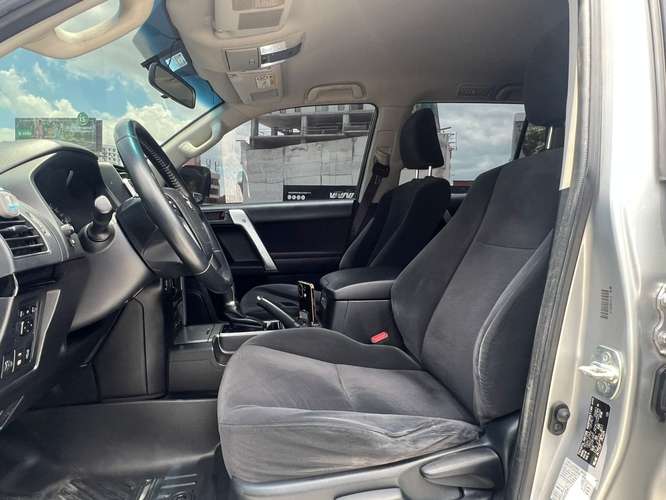 Toyota Prado - Imagen 6