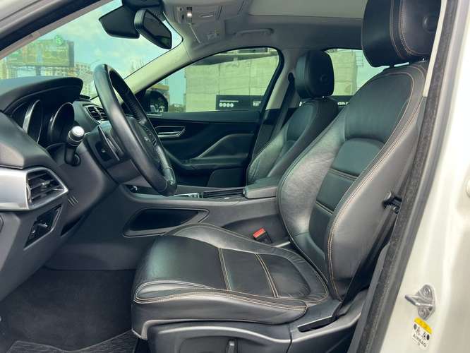 Jaguar F-Pace - Imagen 9