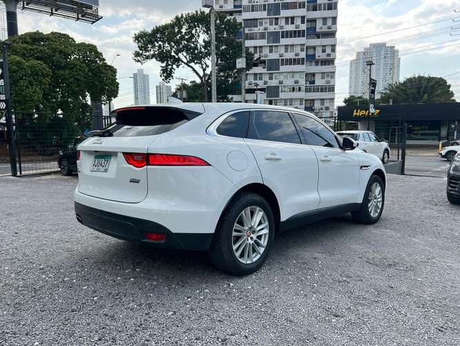 Jaguar F-Pace - Imagen 5