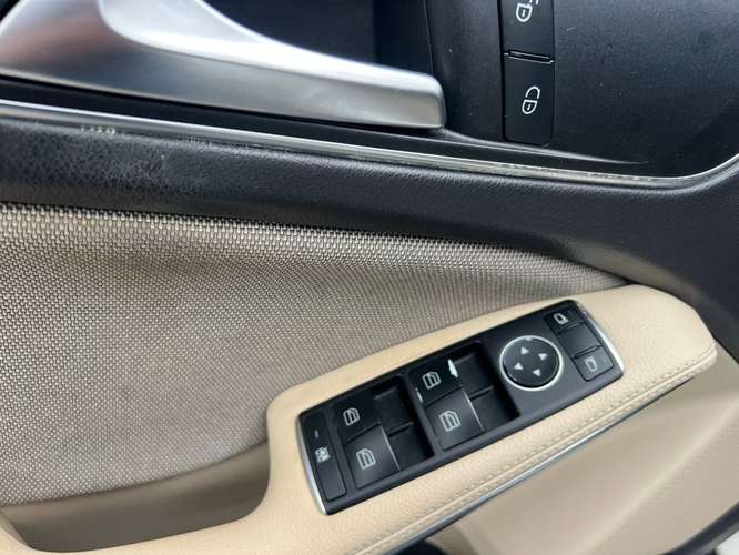 Mercedes-Benz  GLA 180 - Imagen 10