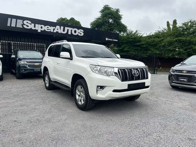 Toyota Land Cruiser Prado - Imagen 3