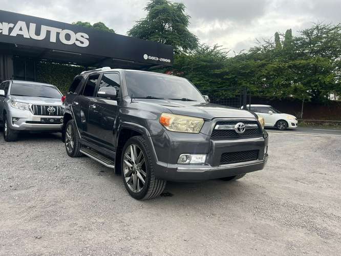 Toyota 4 Runner