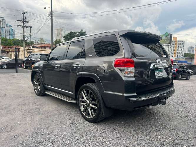 Toyota 4 Runner