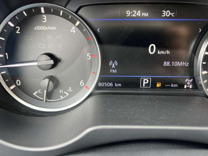 Nissan Frontier LE - Imagen 9