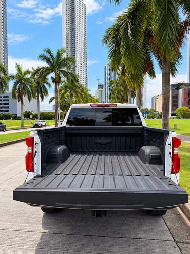 CHEVROLET SILVERADO ZR2 2025 – V8 6.2L – 4X4 – FULL EXTRAS