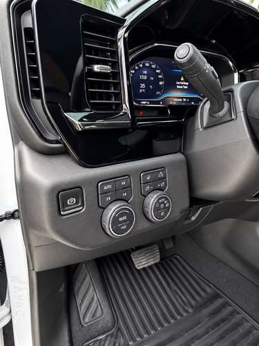 CHEVROLET SILVERADO ZR2 2025 – V8 6.2L – 4X4 – FULL EXTRAS