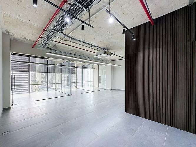 Alquiler de oficina comercial en Costa del Este – PH Prime Time - Imagen 4