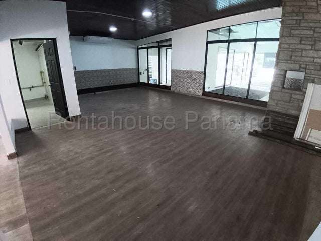 Local comercial de 700 m² con 7 estacionamientos en San Francisco, Ciudad de Panamá 27-3156/GMB - Imagen 19