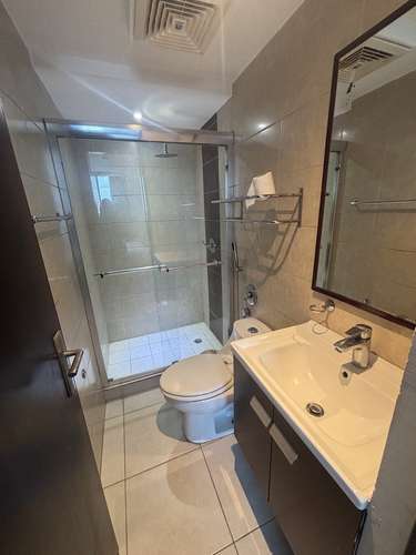 Se Alquila Apartamento amoblado en Via España cerca de la 12 de Octubre