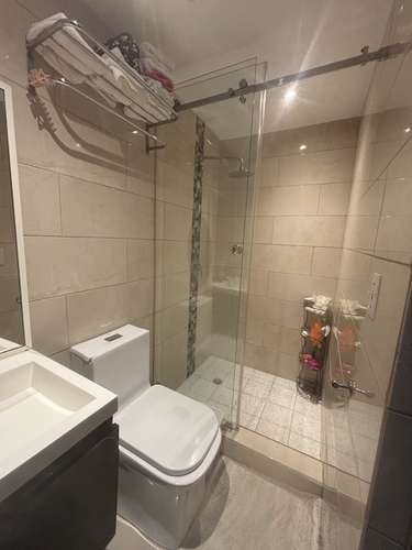 Se Alquila Apartamento amoblado en Via España cerca de la 12 de Octubre