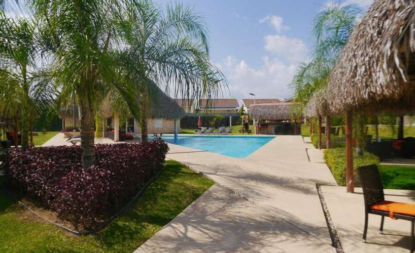 ALQUILER DE CASA EN CORONADO 