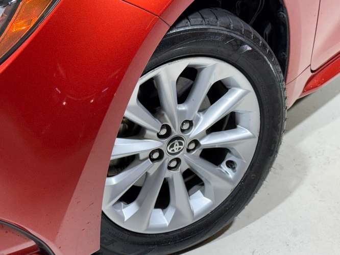 TOYOTA COROLLA LE 2020 - Imagen 5