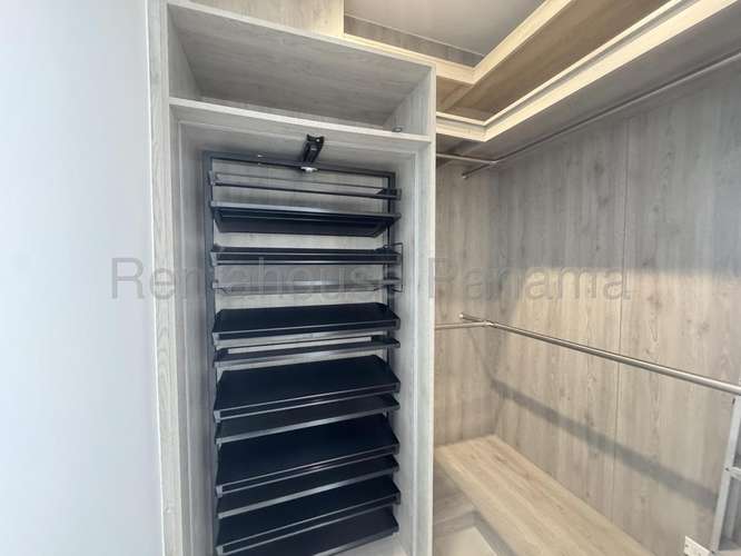 Apartamento en Alquiler en Avenida Balboa Mv