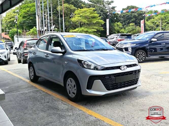 Hyundai Grand i10 2025 Automática EM6532 - Imagen 3