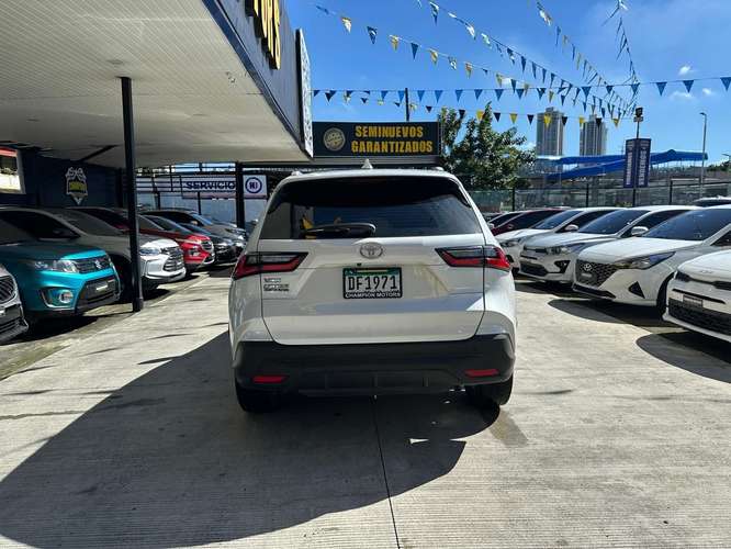 Toyota Yaris Cross 2025