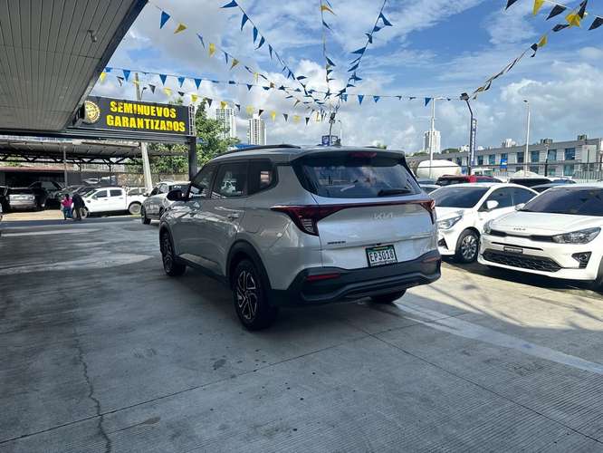 Kia Carens 2025 - Imagen 6