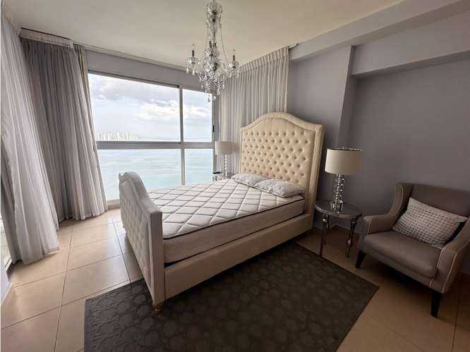 Apartamento amoblado en Oasis Punta Pacífica con vista y balcón - Imagen 11
