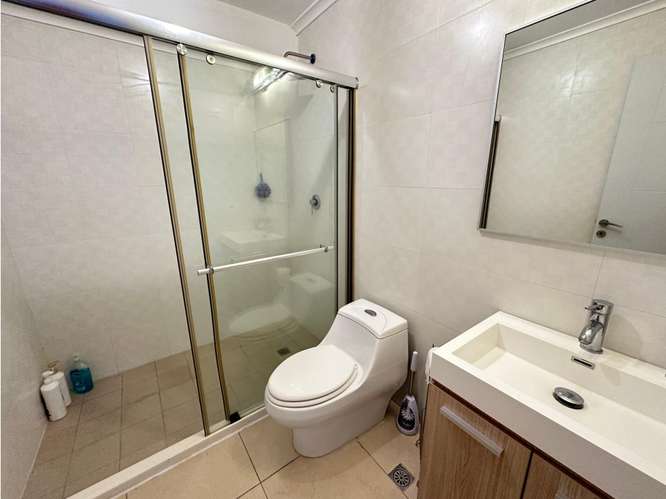 Apartamento amoblado en Oasis Punta Pacífica con vista y balcón - Imagen 12