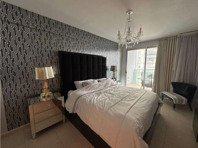 Apartamento amoblado en Oasis Punta Pacífica con vista y balcón - Imagen 4