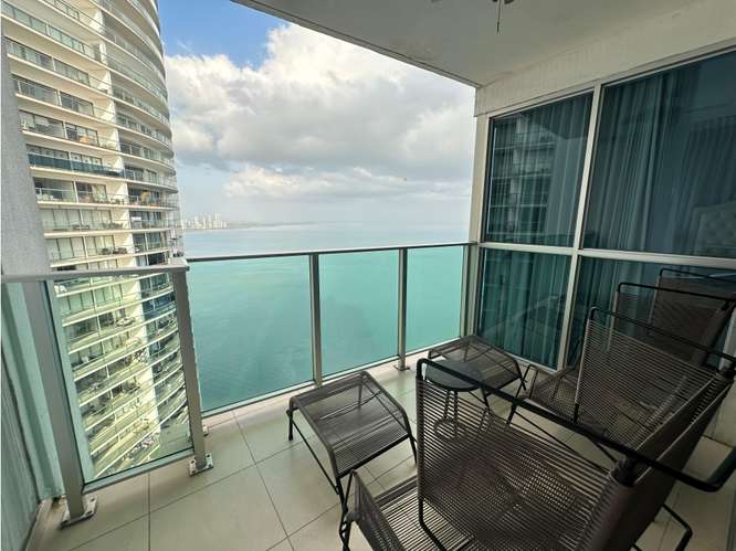 Apartamento amoblado en Oasis Punta Pacífica con vista y balcón - Imagen 13