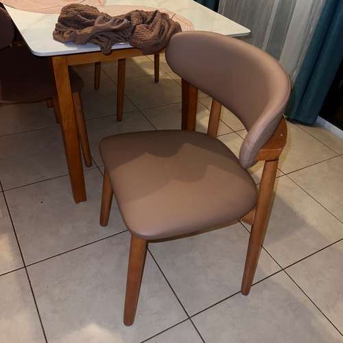 Comedor de mármol cafe 
