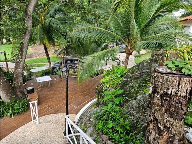 FINCA EN VENTA CON TRES CASAS Y CASA CLUB EN EL ESPAVE - Imagen 14