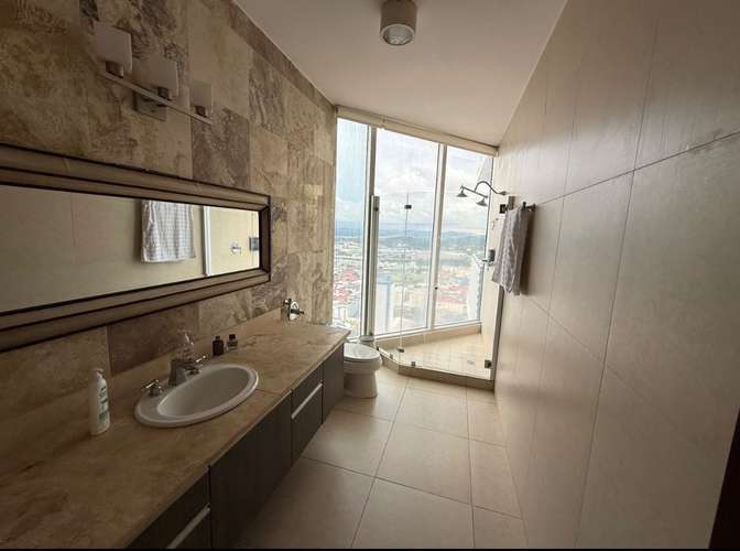 Apartamento de 141 m² en Avenida Balboa - Imagen 6