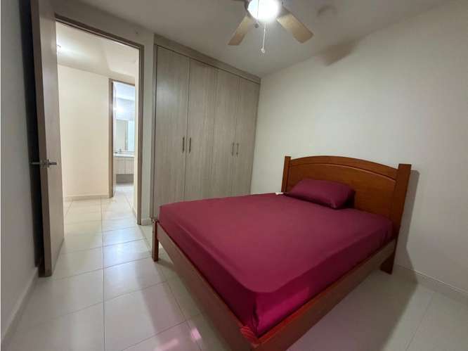 ALQUILER DE APARTAMENTO AMOBLADO EN PH TORFRES DE VERSALLES II - Imagen 12