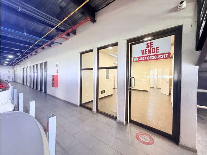 Venta de Oficina Comercial Market Plaza Costa Verde La Chorrera 8% ROI