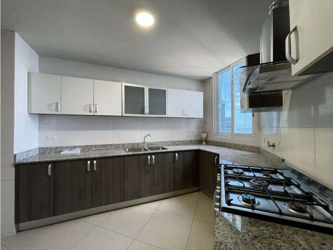 Se vende apartamento En Costa del Este Amoblado LH - Imagen 11