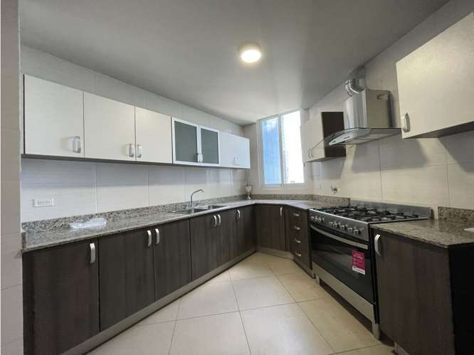 Se vende apartamento En Costa del Este Amoblado LH - Imagen 12