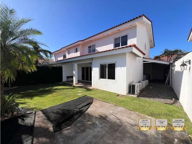 ALQUILER DE CASA VERSALLES MODELO LYON - Imagen 20