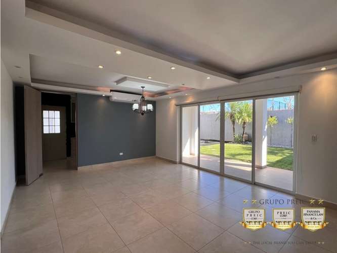 ALQUILER DE CASA VERSALLES MODELO LYON - Imagen 6